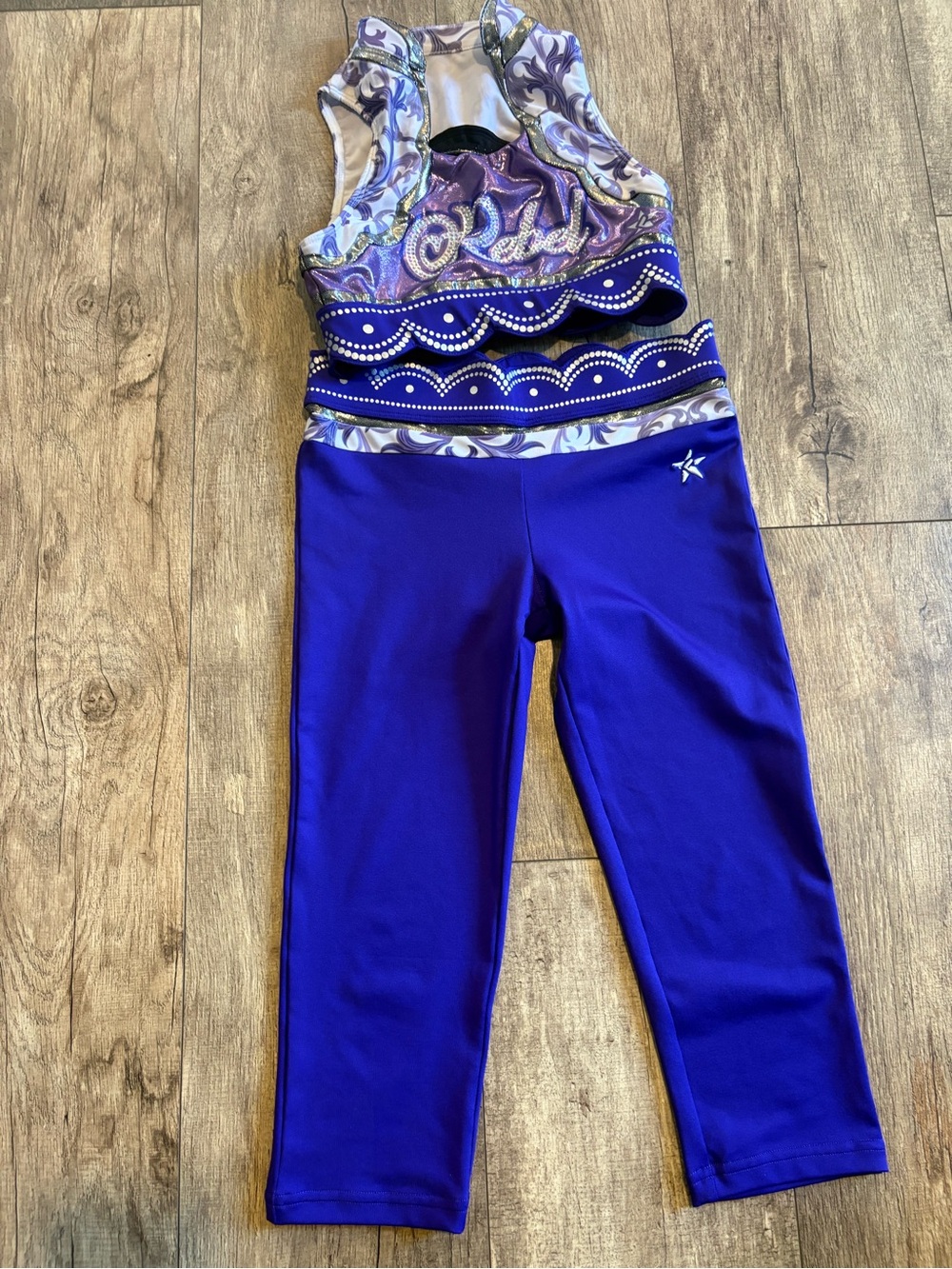 Rebel athletic set YL pants and AXS top